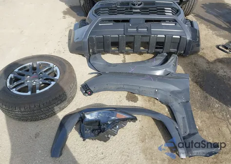 2025 Toyota Tacoma Trd Sport z USA, uszkodzony, nr VIN 3TMKB5FN7SM044015